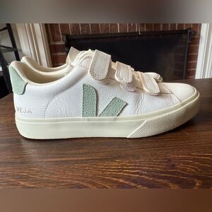 Veja Cream and Green Velcro Sneakers